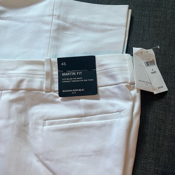 Banana Republic Pants - Banana Republic Crisp White Martin Fit Trousers 97% cotton 3% spandex